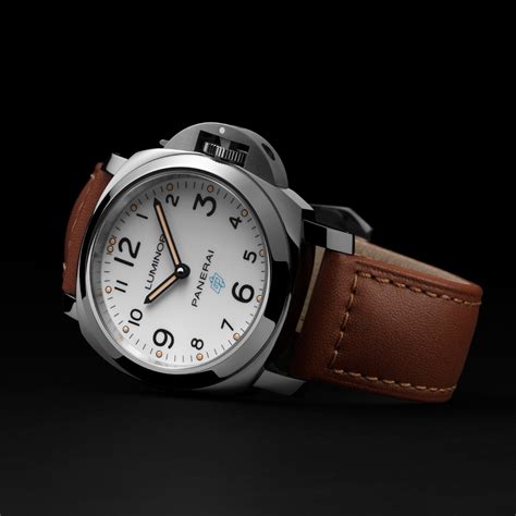 entry level panerai|panerai luminor base.